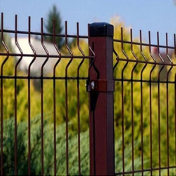Long Service Life Anti UV Powder Coated 50x200mm Mesh 3D Curved Fence Welded