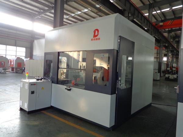 Dimensão lustrando robótico industrial da máquina de polonês 3000*3200*2800mm da máquina/torneira