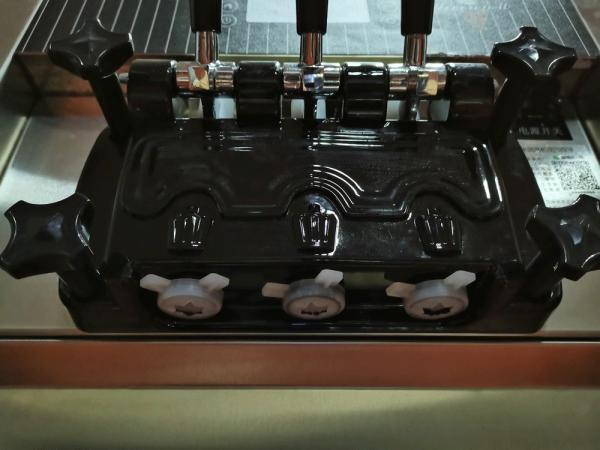 NYF-8230T Commercial Table Top Soft Serve Ice Cream Machine with Air Pump Three Flavors Refrigerating R22/R410A/R404A