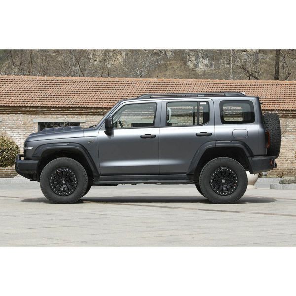 2026 GWM Tank 300 PHEV Hi4-T 300kW 750N·m 105km EV Range 6.7s 4WD 3 Lockers Off-Road SUV L2 ADAS Global Export