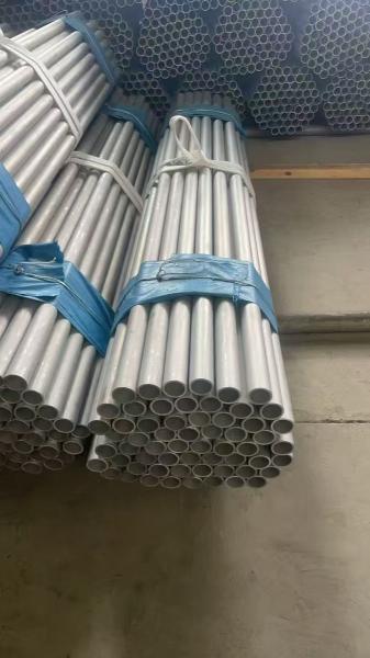 Tamaño personalizado Tubo de acero inoxidable de alta calidad sin costura o soldado
