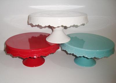 Stoneware Solid Color Glazed Wedding Cake Stand , Dolomite Birthday Cake Plate