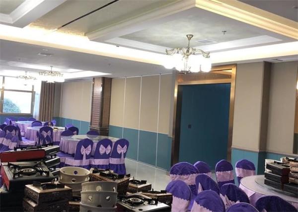 Sliding Collapsible Wooden Partition Noise Reducing CE Approved