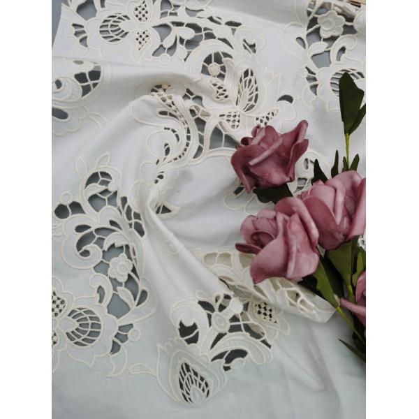 100% хлопок вышило лазеру ткани отверстии отрезало заплату вышивки 3D густолиственным