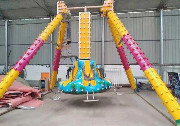 23 Person Theme Park Pendulum 90 Degree Swing Angle Fiberglass Steel Material