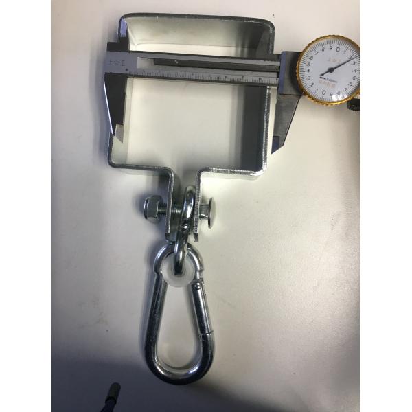 DO-Z3001 Safari Swings 2 сверхмощных железных вешалки для деревянных качелей Включает 2 карабина.