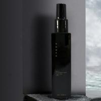 Garrafa lisa cilíndrica preta de 150 ml com spray preto para garrafa de spray