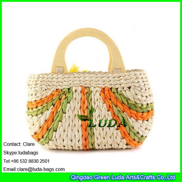 LDYP-039 handwoven small straw hobo bag sunflower wooden handles' cornhusk straw beach bag