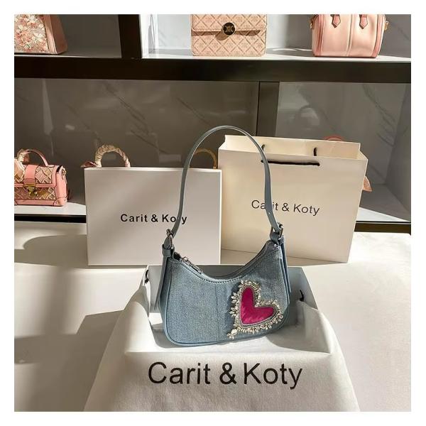 Stylish Heart-Shaped Denim Handbag for Women Single Handle Zipper Closure Cotton Lining
