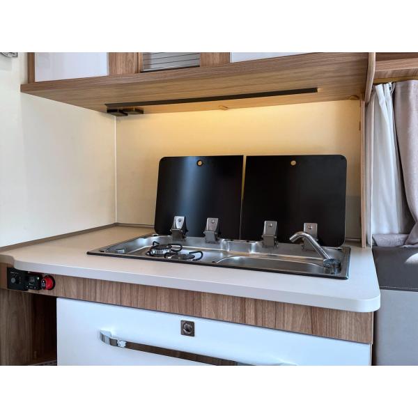 De stockage de chauffage remorques de voyage de Lite ultra au-dessous de 2000 livres d'Off Road rv campant Van