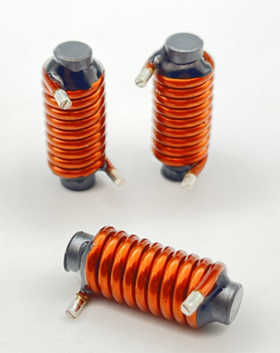 Wire Wound Inductor 15A 1.7mOhm Radial Through Hole Rod Core Choke 744710215