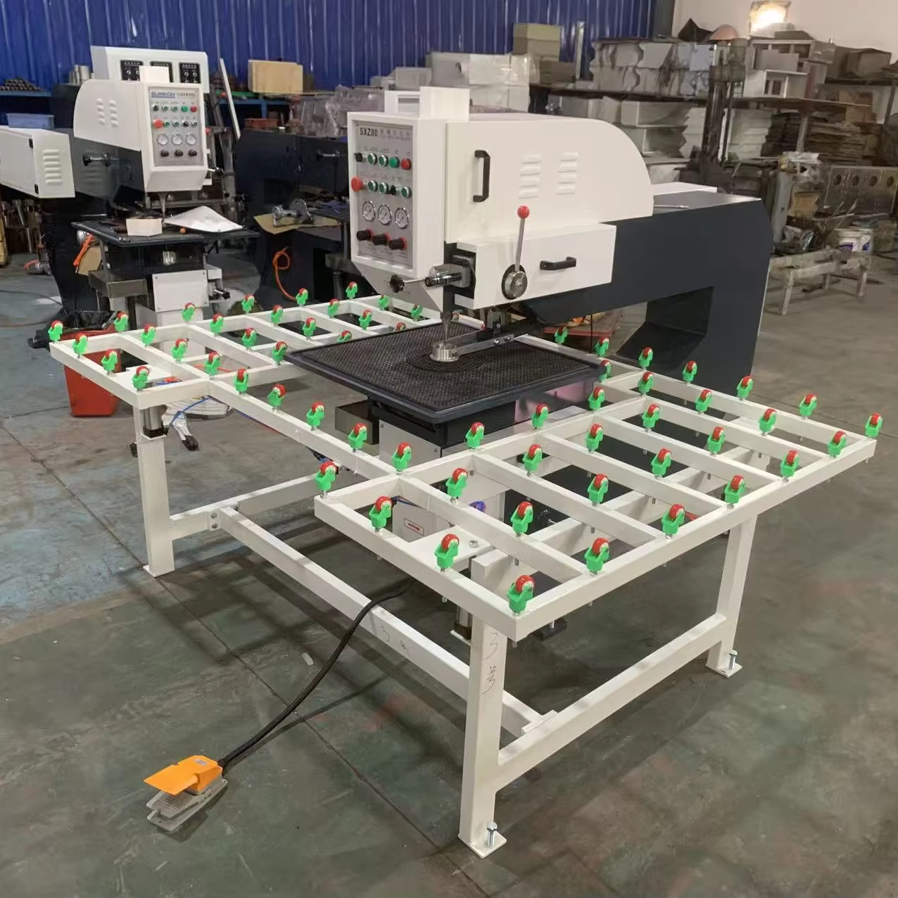0.5kW-1.5kW 380V CNC Glass Drilling Machine For Irregular Hole Processing