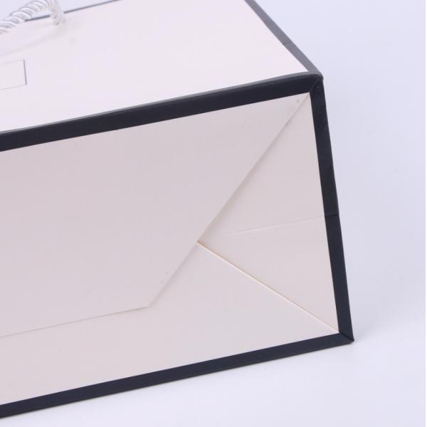 White Coated Kraft Paper Shopping Bags 300G Custom Cardboard Bags