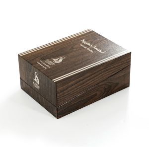 Custom Luxury Wood Grain Glossy Wooden Gift Packaging Perfume Box