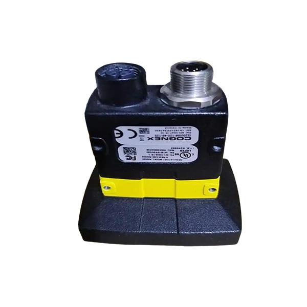 Cognex In-Sight 2000 Series Vision Sensor Model IS2000C-120-40-125 for Automotive Industry