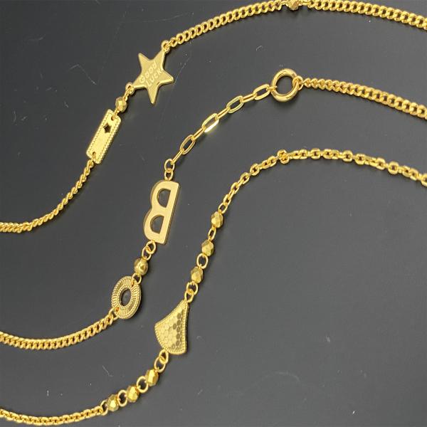 Delicate 18K Rose Gold Heart Bracelet