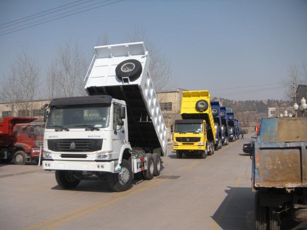 Sinotruk Heavy Duty Dump Truck 30 Ton White Color Length Body Cargo