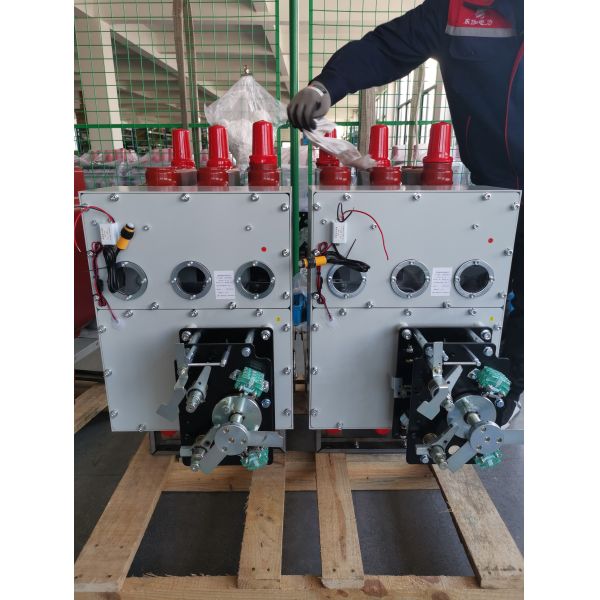 EGC/GT-12/C 630 Indoor 12kV High Voltage Solid State Switchgear 1.5 M