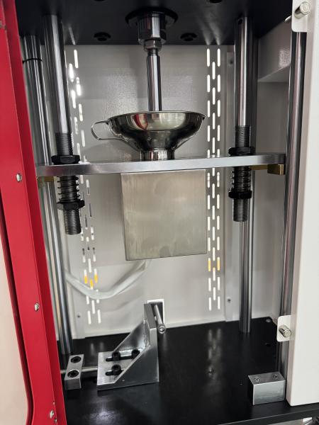 Máquina de moldeo por inyección vertical neumática pequeña