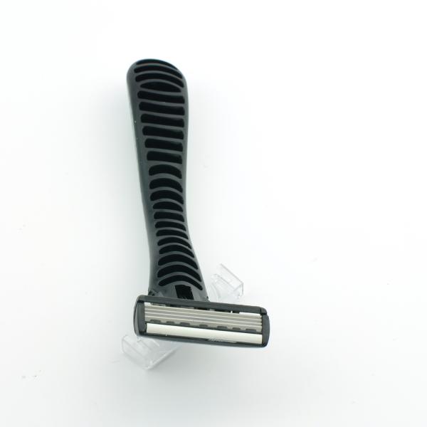 China Factory Supply Custom Color Rubber Handle Disposable Safety Razor