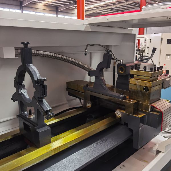 The CK6150 Flat Bed CNC Lathe Machine Handles 500mm Swing Diameter with 7.5kW Spindle for High-Speed Precision Turning