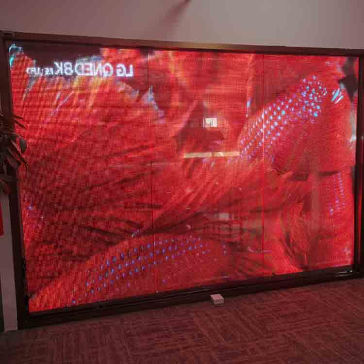 Наружная реклама Ультратонкий кристаллический экран P16 RGB Гибкий прозрачный светодиодный экран