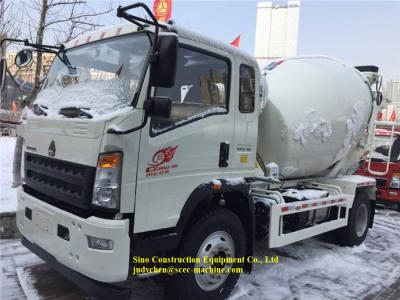 Euro de derramamento concreto III do caminhão 4x2 Equipment5 CBM 140hp do misturador de Sinotruk Howo