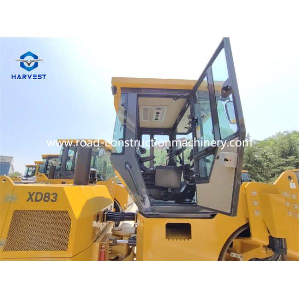 8.5 tonnes  double rouleau à tambour XD83 avec moteur Cummins 74.9kw
