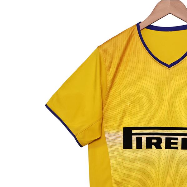 Second Away Inter Milan Retro Jersey 2002-2003 Season Customization