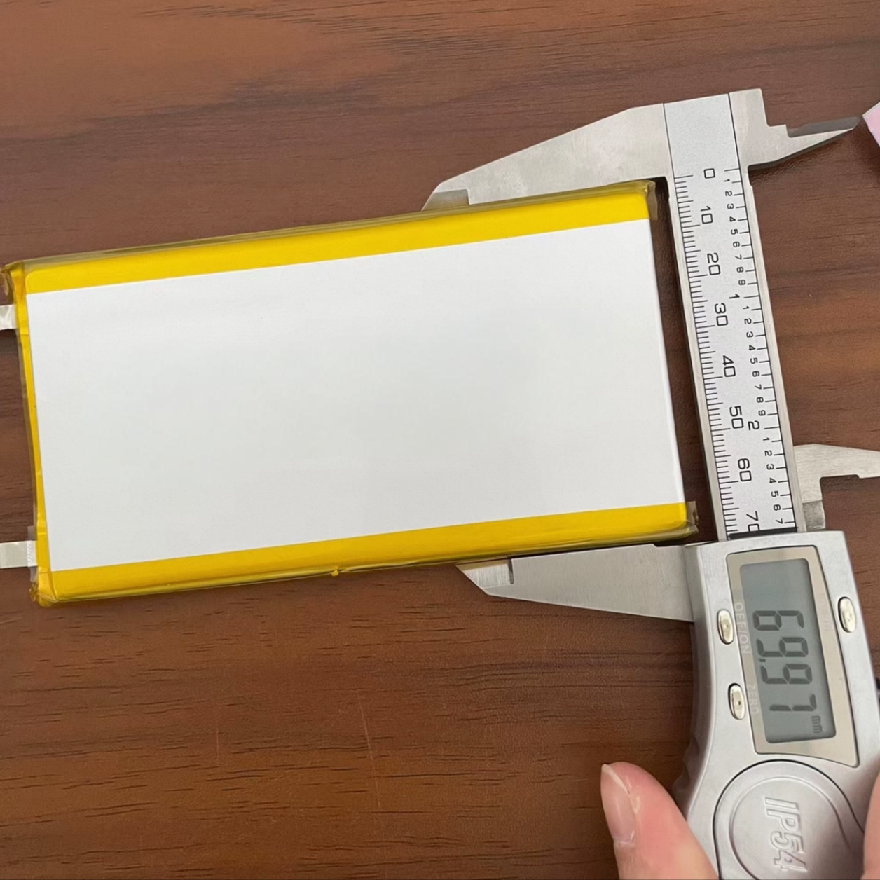 High Capacity 8870129 3.7V 10000mAh Lithium Polymer Battery Stable Voltage for Tablet GPS Navigation