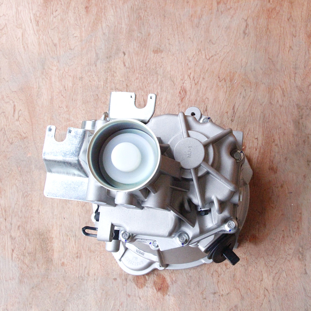 Zpartners MR5T21B05 Manual Transmission Assembly Gearbox for Shineray SRM Haise 2.0L OEM 1700010-E2010-F3000 Auto Parts Replacement Factory Supply