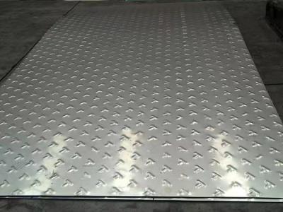 SS201 1mm Pattern Steel Plate Anti Skid Diamond Plate Sheet Metal