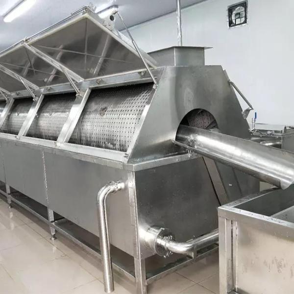 Egg Yolk And Egg White Extracting Machine In The Egg Breaking Machine