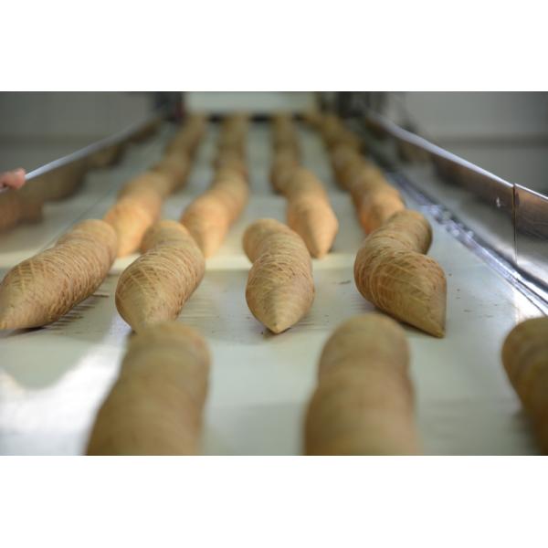High Performance Ice Cream Cone Production Line With 9 - 10 Gas Consumption / Hour