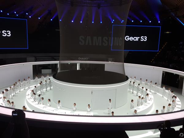 9.5x50m Hologrpahic Projection System Hologram 3D Screen Holo - Gauze For Concert
