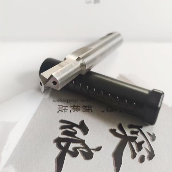 High precision double straight hole internal cold straight groove drill 