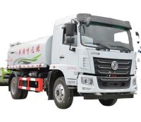 4X2 Wheel Drive Dongfeng Cargo Truck com Design e 190HP Sprinkler Tank de água