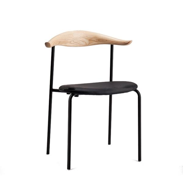 Replica Hans Wegner Chair Fashionable For Hotel / Restaurant / Home