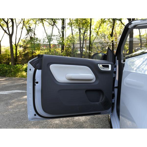 Wuling Mini Electric Cabriolet Car 4 Seats 925Kg Curb Weight 2door 2Seats Body Structure