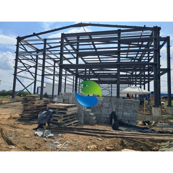 C Z Shape Channel Purlin Steel Structure Warehouse with 7 Bay Layout and Robust Steel Structure Platform