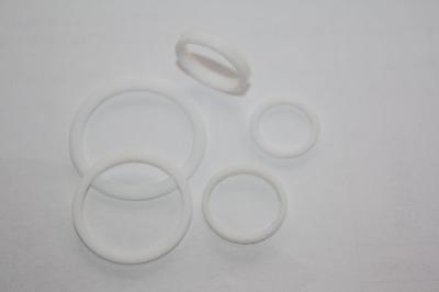 Anéis plásticos hidráulicos da fibra PTFE do carbono com resistência térmica do óleo e