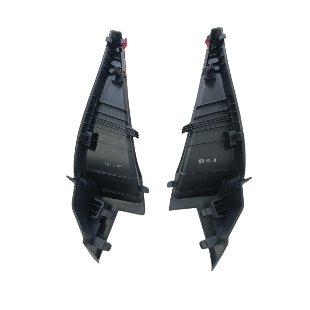 7115220ED1 for Xpeng Motors P7 Windshield Wiper Deflector Corner Rubber R L Exterior Body Parts