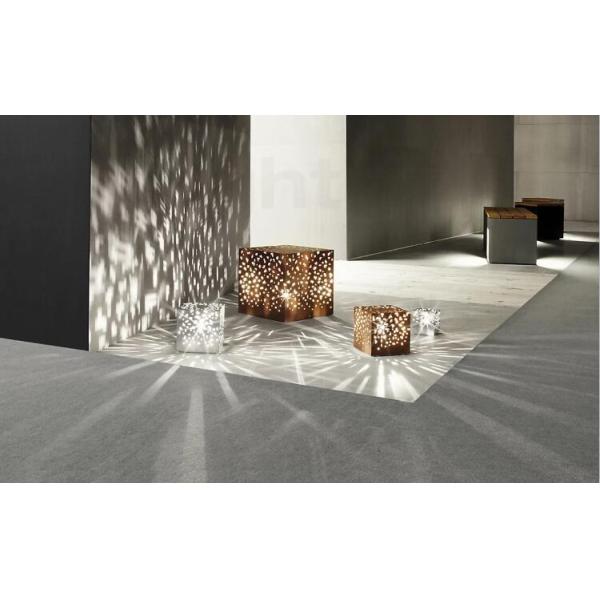 На открытом воздухе геометрический ржавый свет пола Corten стальной на открытом воздухе с кубическим абажуром