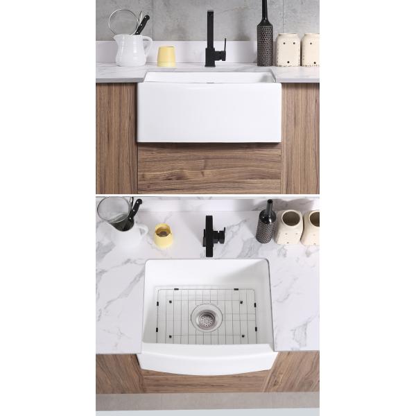 Кухонная раковина 24 сельского дома загородного стиля в одиночном шаре