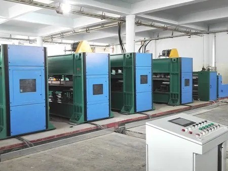 Máquina de perforar agujas de bajo mantenimiento para la laminación de tejidos no tejidos