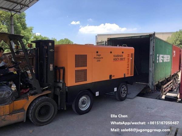 Portable Screw Air Compressor For Jack Hammer Digging Construction