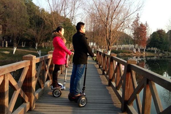 New type lightweight Self balancing Electric Scooter