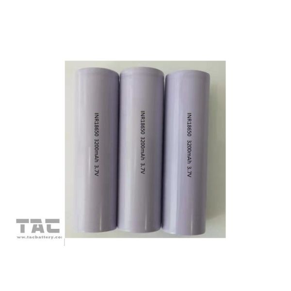 18*65MM Li - Ion Cylindrical Battery 18650 3.7 Volts 3200mAh For Pass BSMI