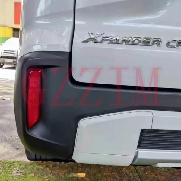Lámpara de parachoques de automóviles LED personalizada 2023 Mitsubishi Xpander Cross Rear Bumper Light Coches con embalaje original o neutro Disponible