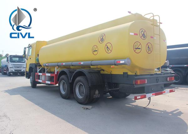 15000L , 18000L , 20000L EURO II Oil Tanker Truck / Sinotruk Military Howo Tanker Truck